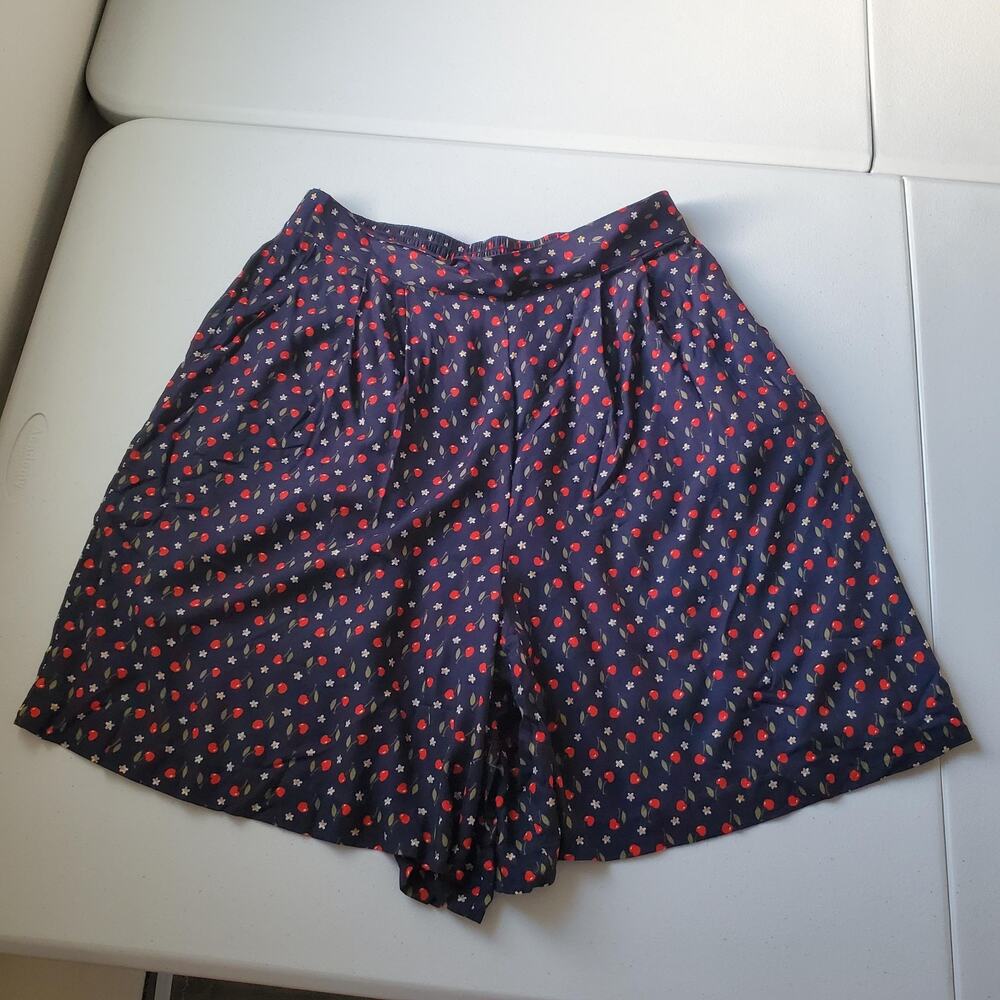 High-Waist Navy Floral Women’s Shorts